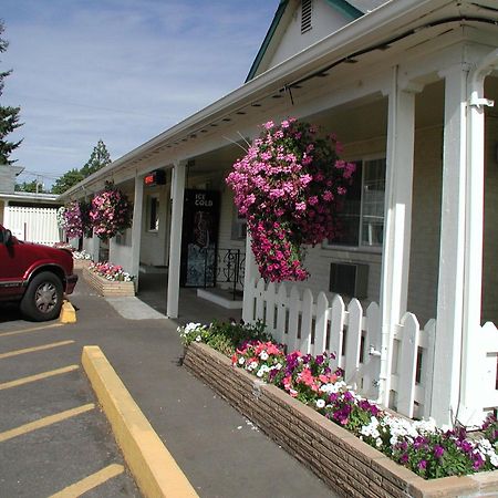 Valley Inn - Lebanon Oregon Kültér fotó