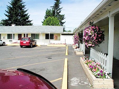 Valley Inn - Lebanon Oregon Kültér fotó